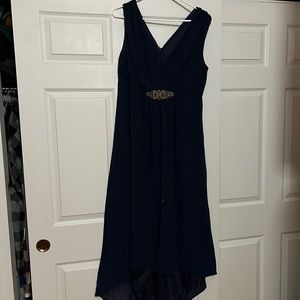 V-neck sleeveless blue dress with embellishments. Size large.